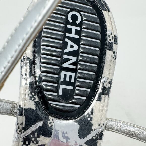 Chanel Clear Acrylic Chain CC Logo PVC Houndstooth Thong Flat Sandal size 39 - Picture 13 of 14